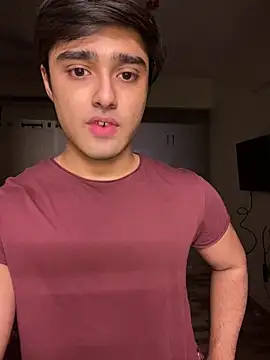 Snapshot of sunny49477 chatting on 10-11-25, 06:17 sunny49477 online show from 10-11-25, 06:17