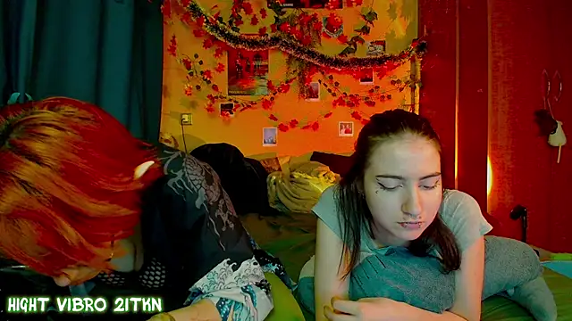 TrickyKitsune online show from 11-30-25, 04:55