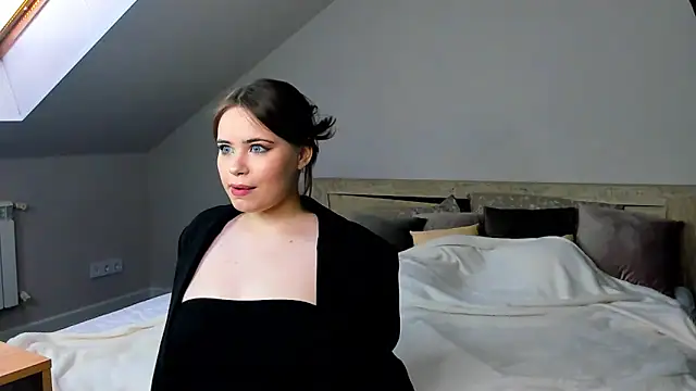 Snapshot of EricaElliott chatting on 03-15-25, 11:40 EricaElliott online show from 03-15-25, 11:40