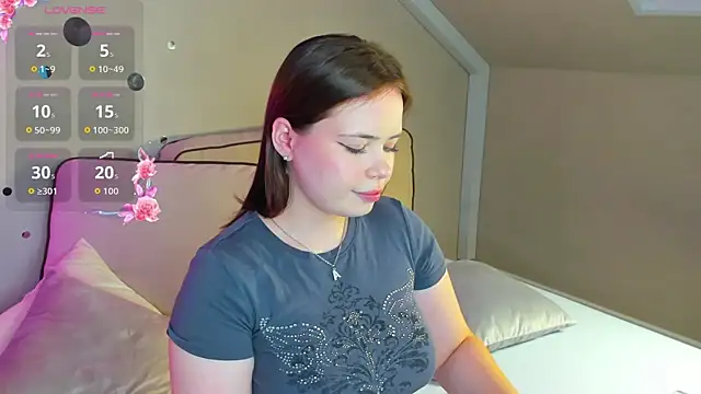 Snapshot of EricaElliott chatting on 09-09-25, 08:47 EricaElliott online show from 09-09-25, 08:47