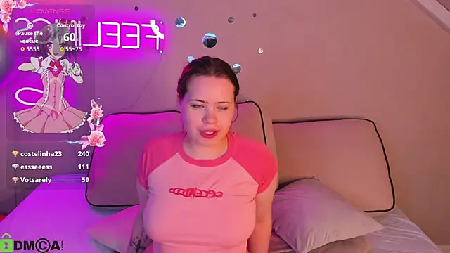 Snapshot of EricaElliott chatting on 10-30-25, 09:15 EricaElliott online show from 10-30-25, 09:15