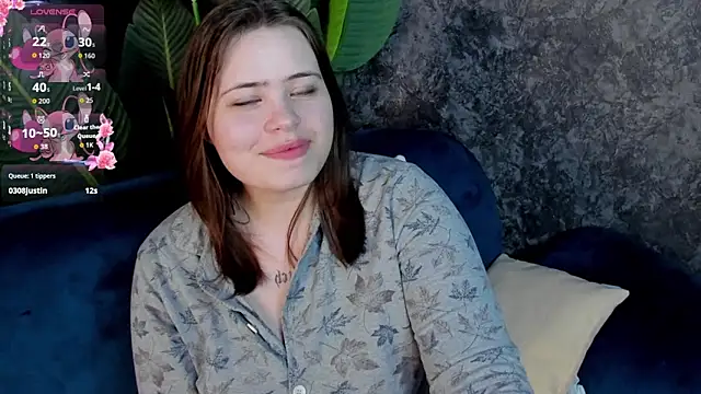 Snapshot of EricaElliott chatting on 11-15-25, 01:18 EricaElliott online show from 11-15-25, 01:18