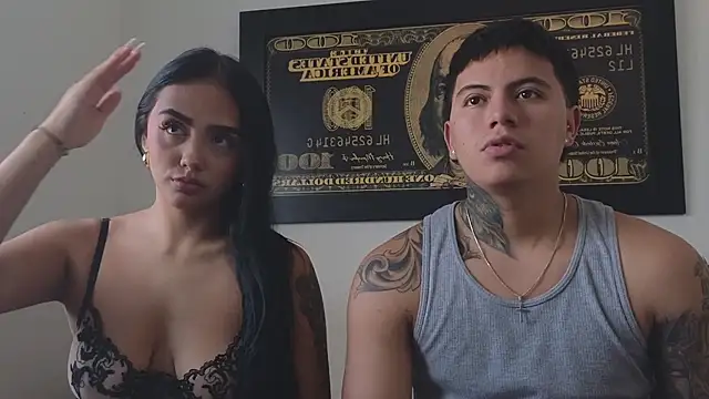 Snapshot of Thiago_x_Sahara chatting on 09-17-25, 01:57 Thiago x Sahara online show from 09-17-25, 01:57