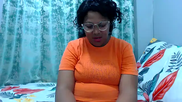 Teassa90 online show from 10-19-25, 01:56