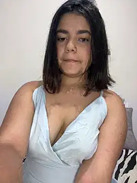 Snapshot of pretty_angela1 chatting on 01-22-25, 03:52 pretty angela1 online show from 01-22-25, 03:52