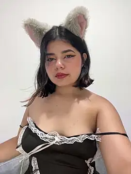 Snapshot of pretty_angela1 chatting on 01-30-25, 02:49 pretty angela1 online show from 01-30-25, 02:49