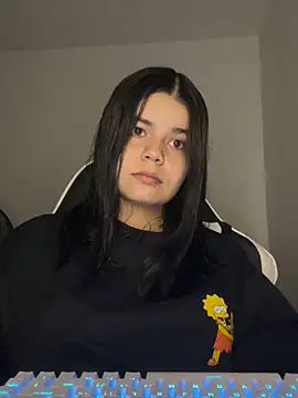 Snapshot of pretty_angela1 chatting on 09-19-25, 01:51 pretty angela1 online show from 09-19-25, 01:51