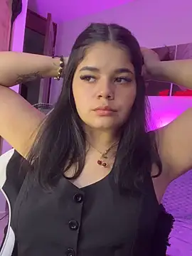 Snapshot of pretty_angela1 chatting on 09-26-25, 09:08 pretty angela1 online show from 09-26-25, 09:08