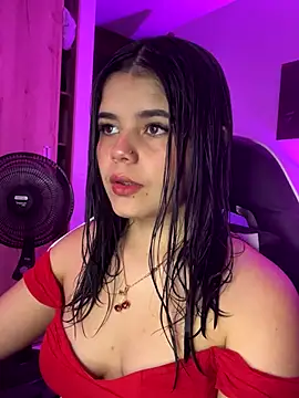 Snapshot of pretty_angela1 chatting on 10-02-25, 02:07 pretty angela1 online show from 10-02-25, 02:07