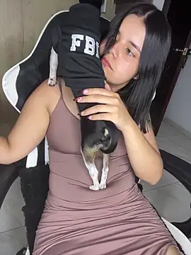 Snapshot of pretty_angela1 chatting on 12-02-25, 12:16 pretty angela1 online show from 12-02-25, 12:16