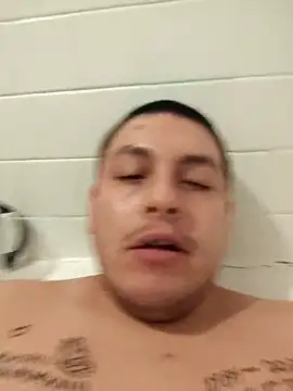 Itallionstallion online show from 12-23-24, 09:40