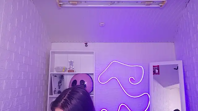 StellaFrost online show from 11-08-25, 04:07