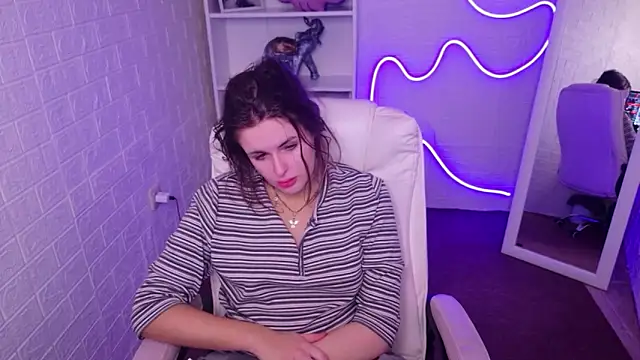 StellaFrost online show from 11-10-25, 04:17