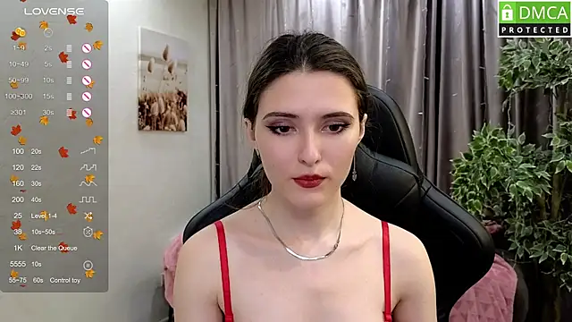 Snapshot of niki_cutes chatting on 11-06-25, 08:04 niki cutes online show from 11-06-25, 08:04