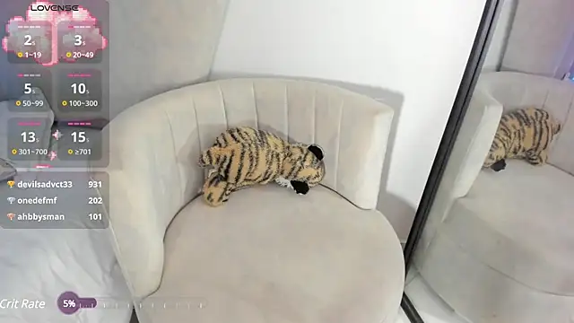 rachaeldeckard   online show from 03-08-25, 06:21