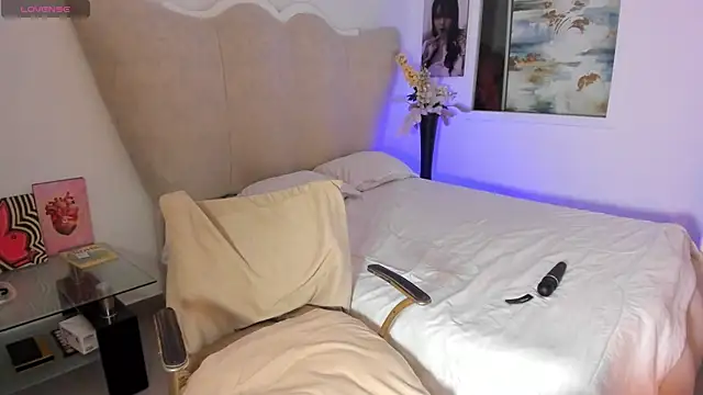 rachaeldeckard   online show from 04-26-26, 03:04