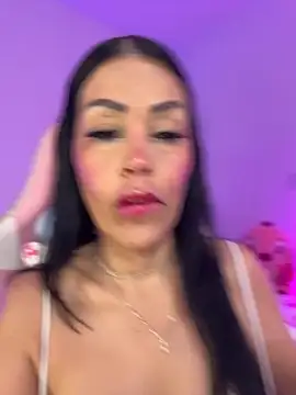 Snapshot of KarolRubi1 chatting on 10-18-25, 07:36 KarolRubi1 online show from 10-18-25, 07:36