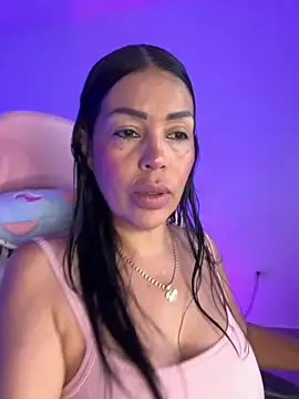 Snapshot of KarolRubi1 chatting on 11-02-25, 10:34 KarolRubi1 online show from 11-02-25, 10:34