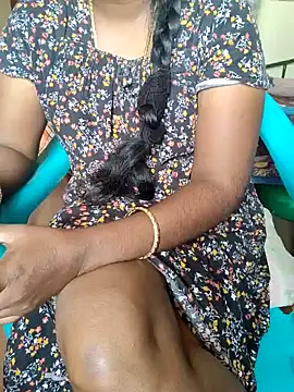 Snapshot of Tamil_roja69 chatting on 01-07-25, 04:08 Tamil roja69 online show from 01-07-25, 04:08
