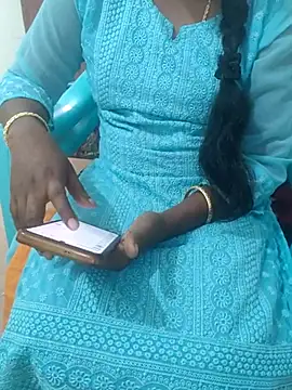 Snapshot of Tamil_roja69 chatting on 01-21-25, 12:29 Tamil roja69 online show from 01-21-25, 12:29