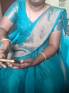 Snapshot of Tamil_roja69 chatting on 01-26-25, 06:17 Tamil roja69 online show from 01-26-25, 06:17