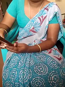 Snapshot of Tamil_roja69 chatting on 01-28-25, 06:05 Tamil roja69 online show from 01-28-25, 06:05