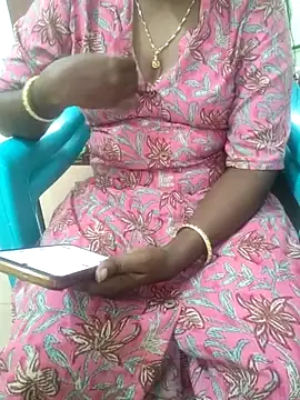 Snapshot of Tamil_roja69 chatting on 02-17-25, 12:38 Tamil roja69 online show from 02-17-25, 12:38