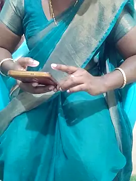 Snapshot of Tamil_roja69 chatting on 02-28-25, 03:37 Tamil roja69 online show from 02-28-25, 03:37