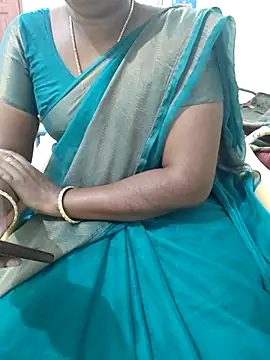 Snapshot of Tamil_roja69 chatting on 03-10-25, 01:10 Tamil roja69 online show from 03-10-25, 01:10