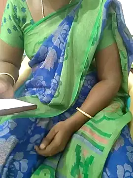 Snapshot of Tamil_roja69 chatting on 03-12-25, 12:47 Tamil roja69 online show from 03-12-25, 12:47