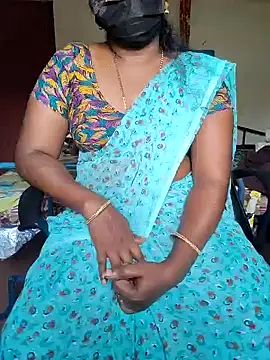 Snapshot of Tamil_roja69 chatting on 10-10-25, 06:56 Tamil roja69 online show from 10-10-25, 06:56