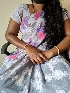 Snapshot of Tamil_roja69 chatting on 10-26-25, 07:36 Tamil roja69 online show from 10-26-25, 07:36