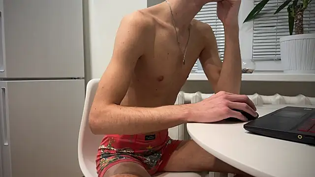 Snapshot of BrendanSilvers chatting on 12-25-24, 08:17 BrendanSilvers online show from 12-25-24, 08:17