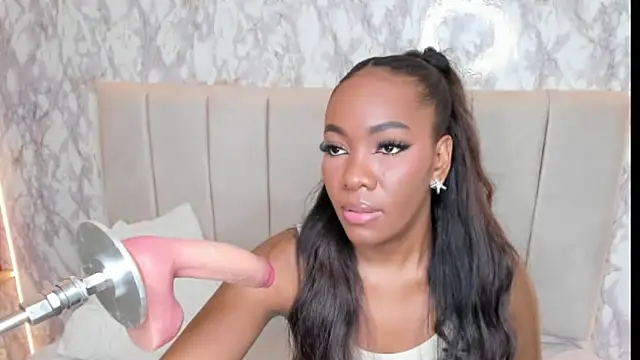 whiitneyfox online show from 11-03-25, 09:38