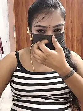 meena 27 online show from 03-17-25, 04:11