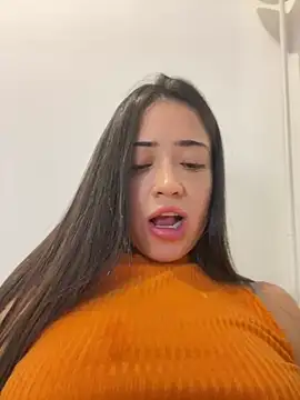 Snapshot of Liam_OH chatting on 01-05-25, 05:51 Liam OH online show from 01-05-25, 05:51