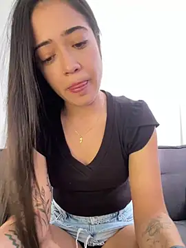 Snapshot of Liam_OH chatting on 01-10-25, 08:26 Liam OH online show from 01-10-25, 08:26