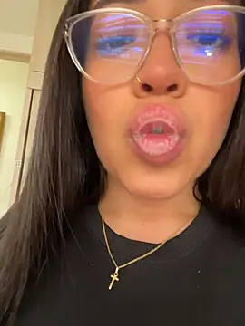 Snapshot of Liam_OH chatting on 02-19-26, 09:33 Liam OH online show from 02-19-26, 09:33