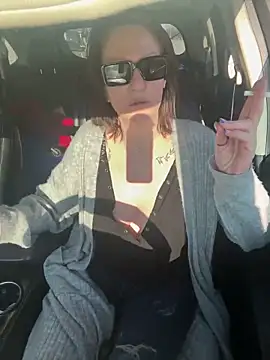 AlessasRoom online show from 04-11-26, 12:42