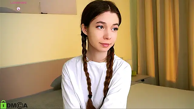 LittleOriana online show from 01-19-25, 07:58