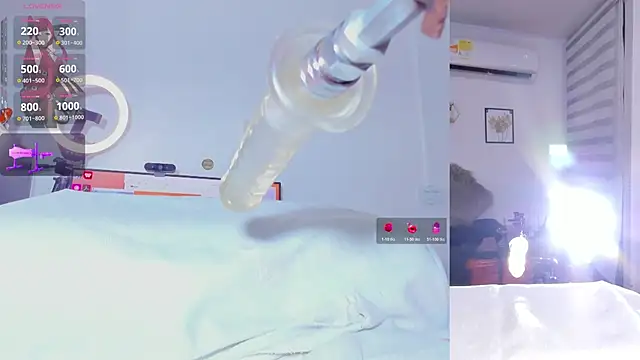 Maria Jones  online show from 11-14-25, 01:15