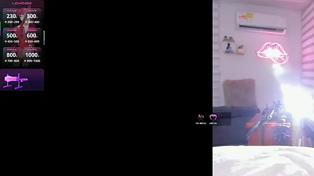 Maria Jones  online show from 01-08-26, 01:08