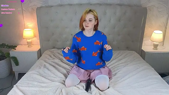 Snapshot of OhYumiYes chatting on 01-04-25, 09:20 OhYumiYes online show from 01-04-25, 09:20