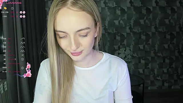 A delina online show from 04-27-26, 04:38