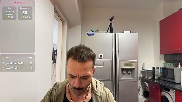 Snapshot of Asmodeuss666 chatting on 02-08-25, 05:29 Asmodeuss666 online show from 02-08-25, 05:29