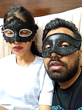 insta hotpair online show from 10-25-25, 06:02