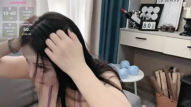 Snapshot of Caicai-a chatting on 10-13-25, 07:52 Caicai-a online show from 10-13-25, 07:52