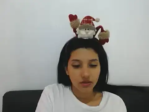 Snapshot of emmariders2 chatting on 12-29-24, 05:12 emmariders2 online show from 12-29-24, 05:12