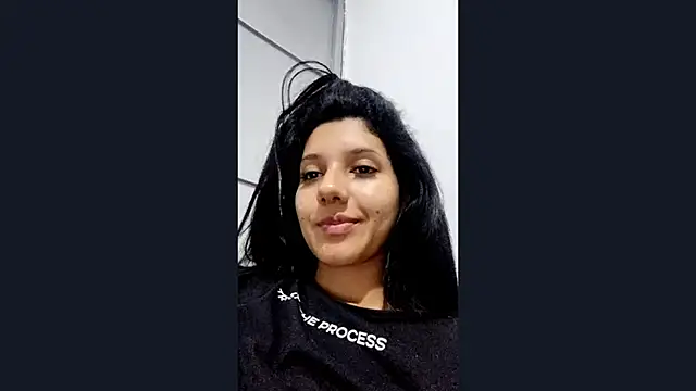 Snapshot of emmariders2 chatting on 01-06-25, 04:26 emmariders2 online show from 01-06-25, 04:26