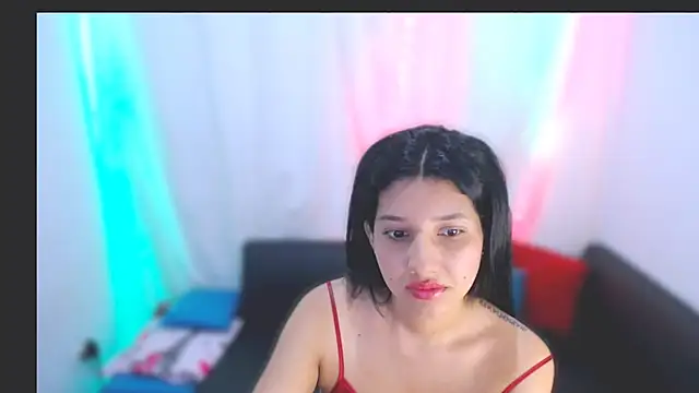 Snapshot of emmariders2 chatting on 01-11-25, 11:02 emmariders2 online show from 01-11-25, 11:02